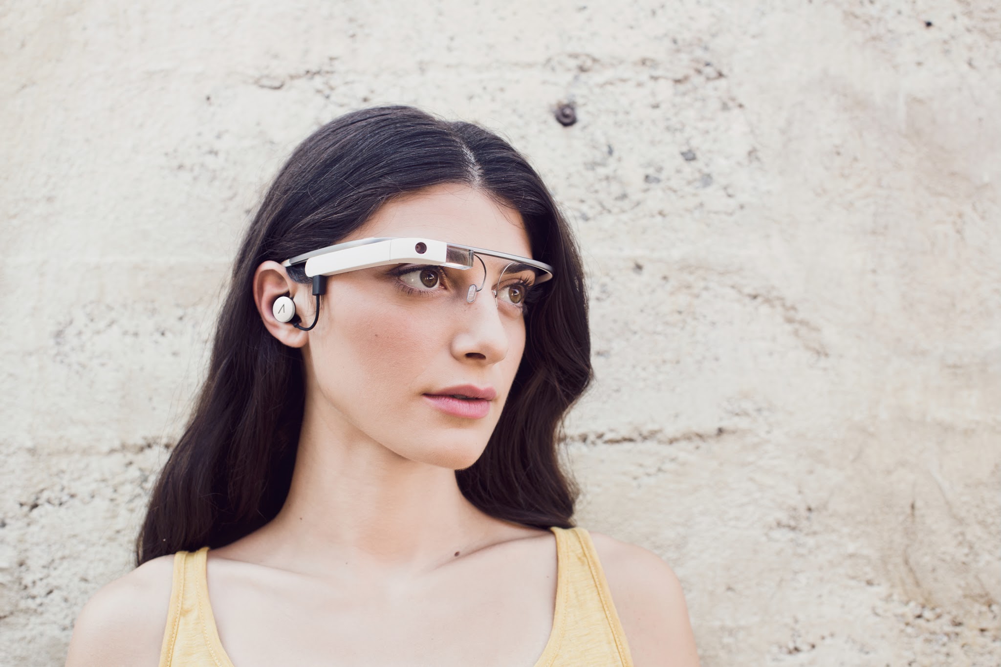 Google Glass 2.0 disponibile gratuitamente per gli Explorer